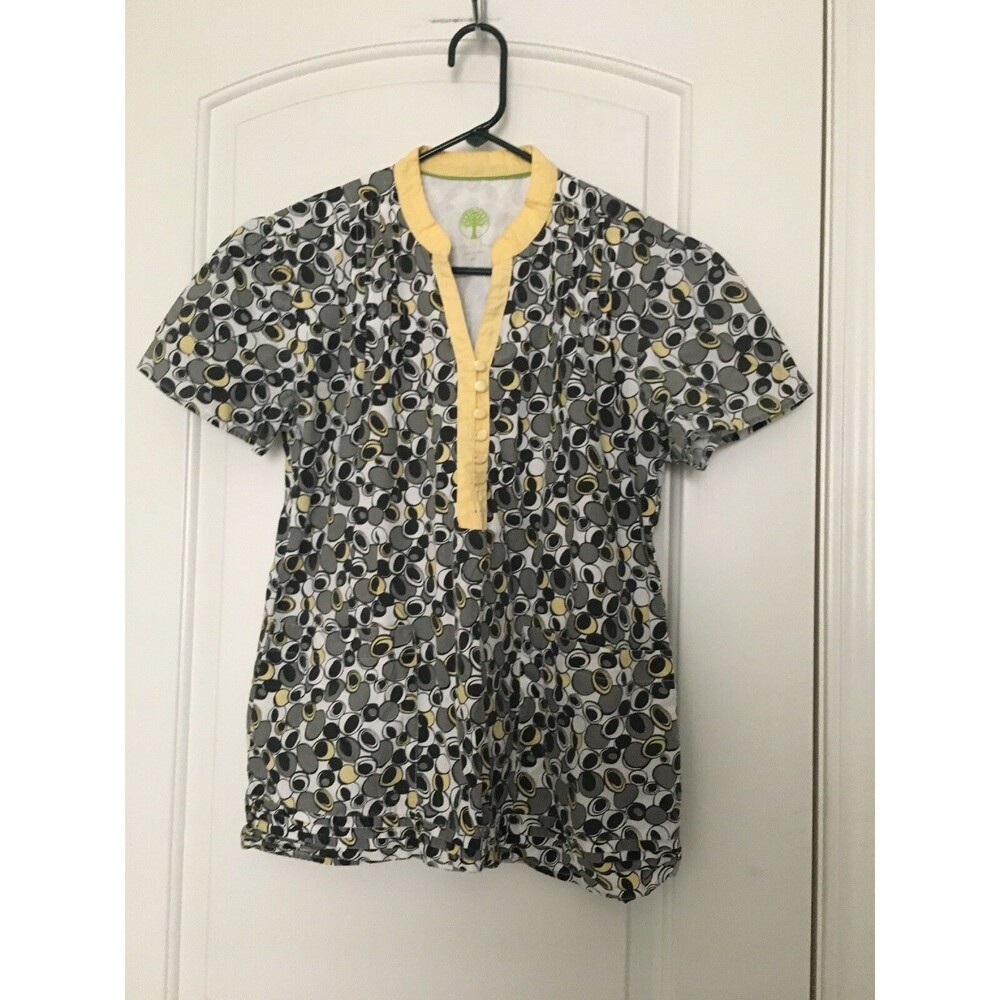 Healing Hands Women's Printed Scrub Uniform Top Nurse Medical Size M Multicolor